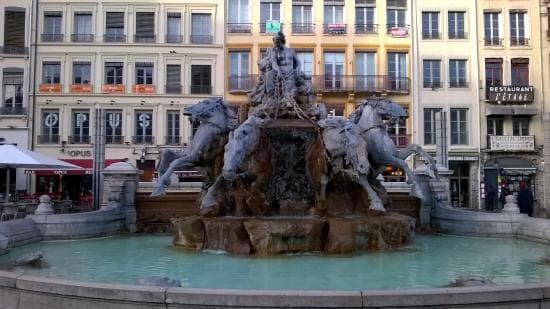 Place Fuente Bartholdi