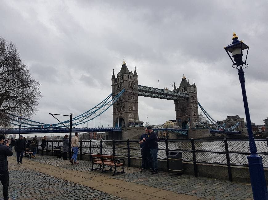 Place London Bridge