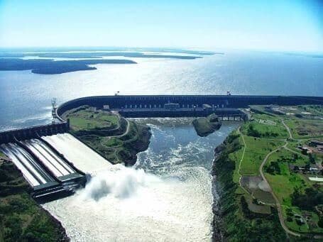 Lugar Usina Hidrelétrica de Itaipu