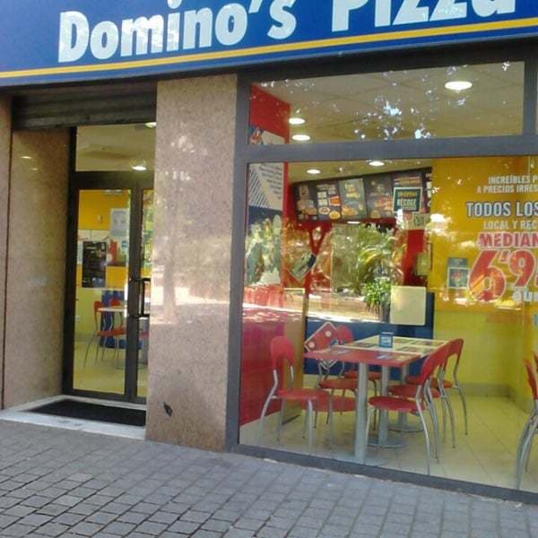 Restaurants Domino's Pizza