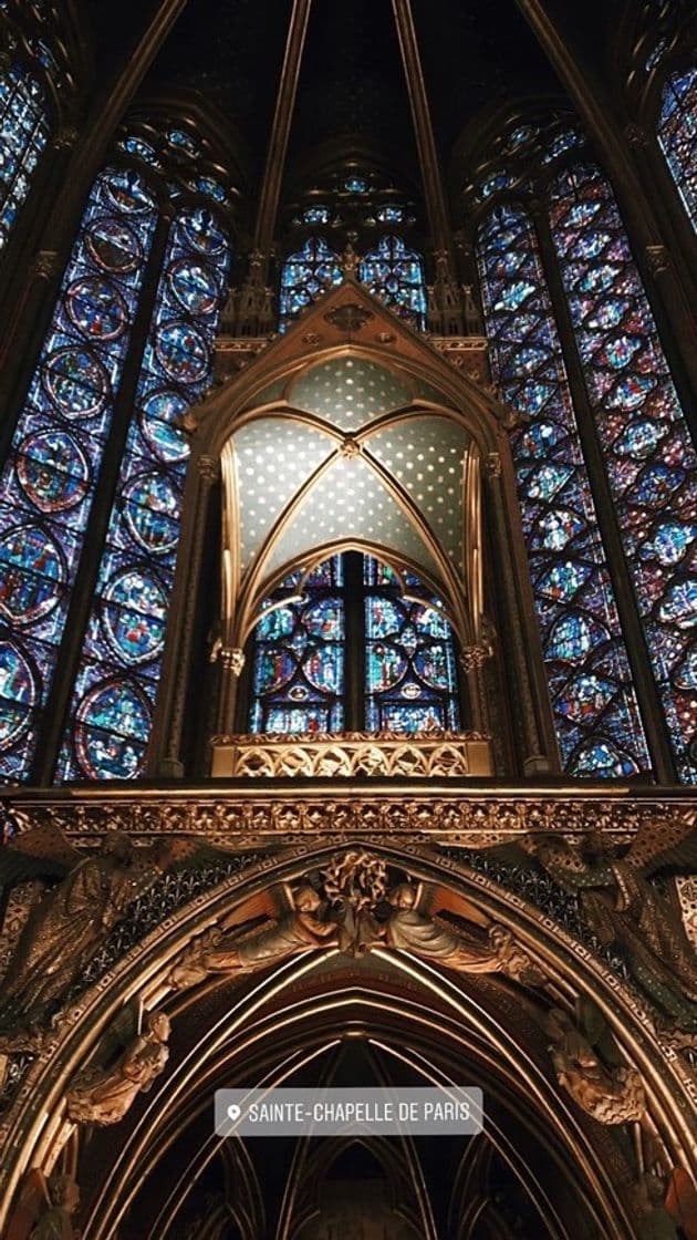 Place Sainte Chapelle