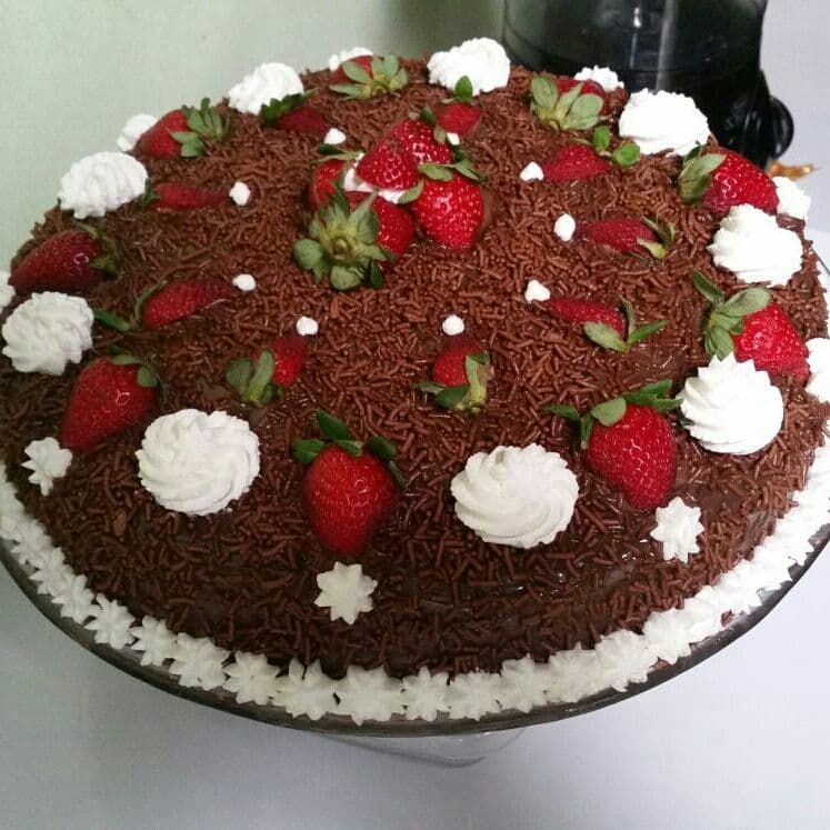 Fashion Bolo de chocolate com morango 