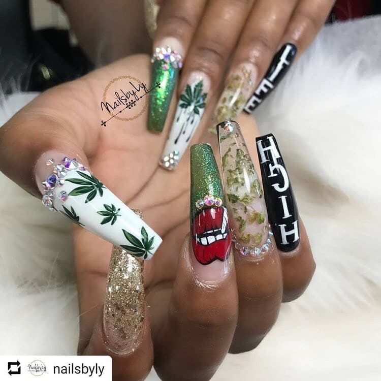 Moda Weed girl 💚