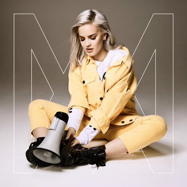 Music Rockabye (feat. Sean Paul & Anne-Marie)