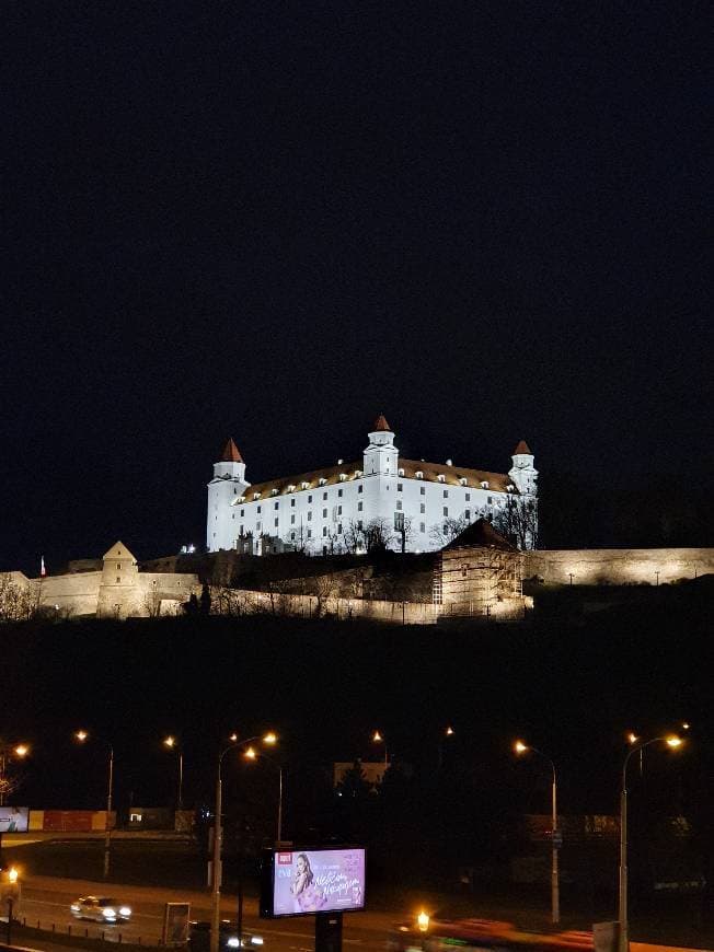 Place Castillo de Bratislava