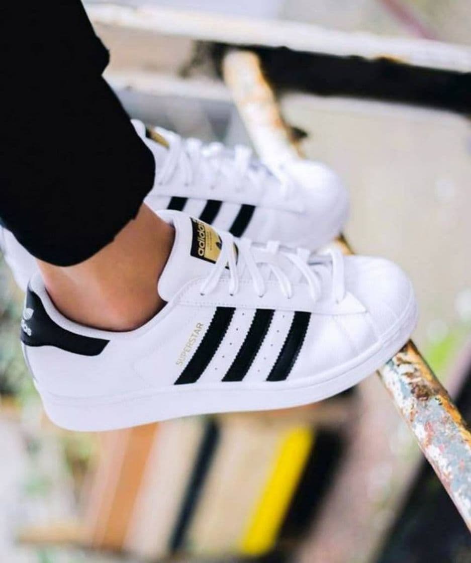 Moda adidas Originals Superstar, Zapatillas Unisex Niños, Blanco