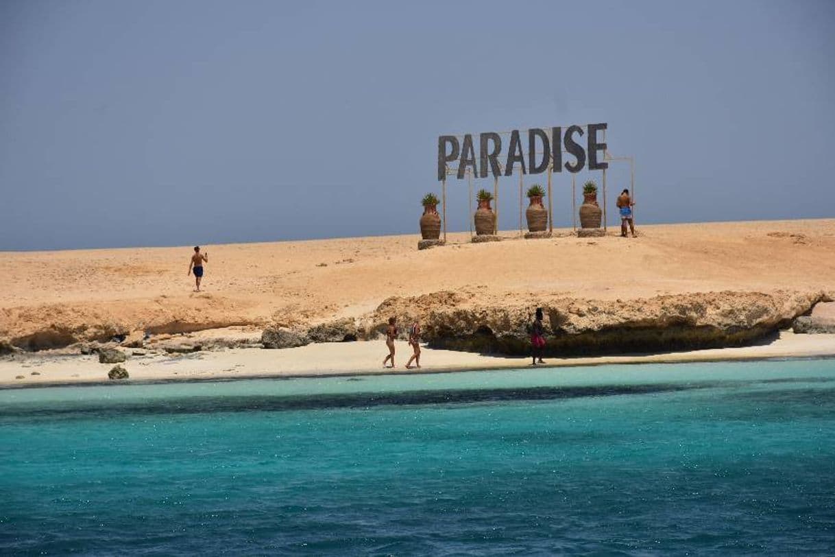 Place Paradise Island