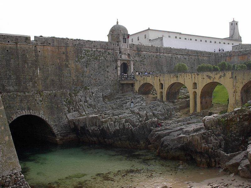 Lugar Fortaleza de Peniche