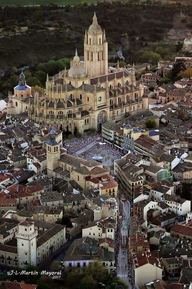 Place Segovia