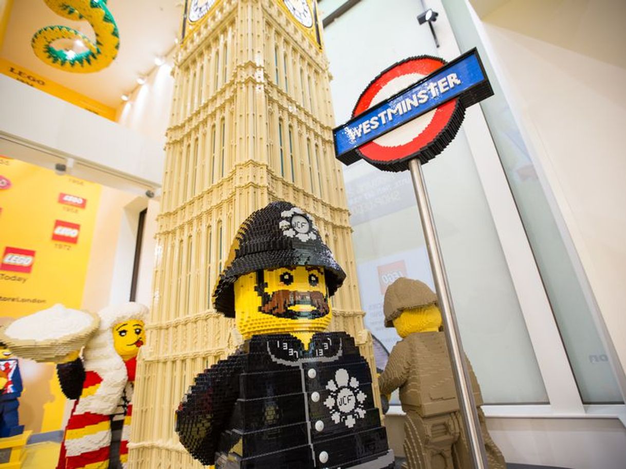 Place LEGO® Store Leicester Square