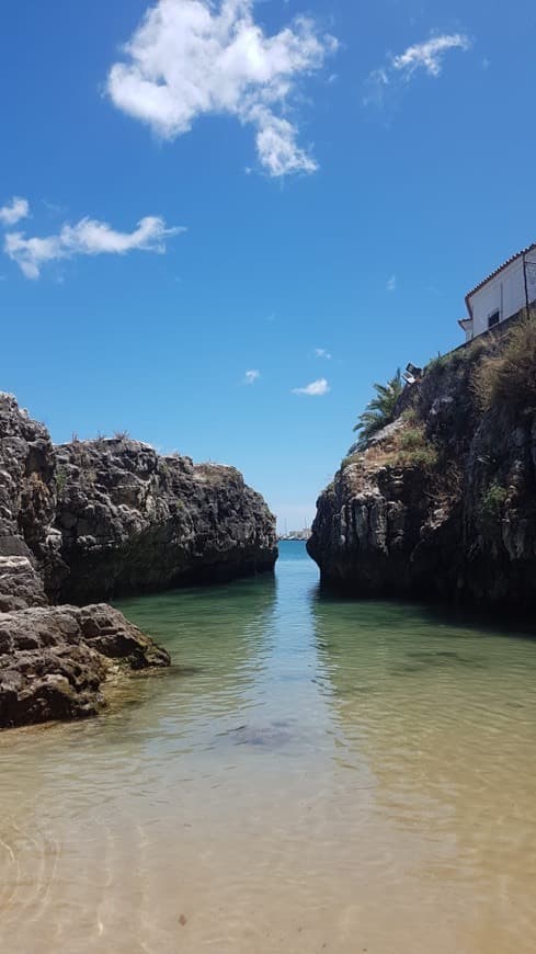 Place Praia de Cascais Building