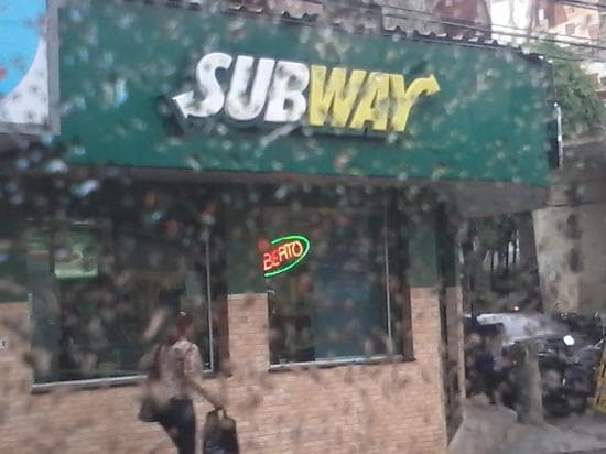 Restaurants Subway