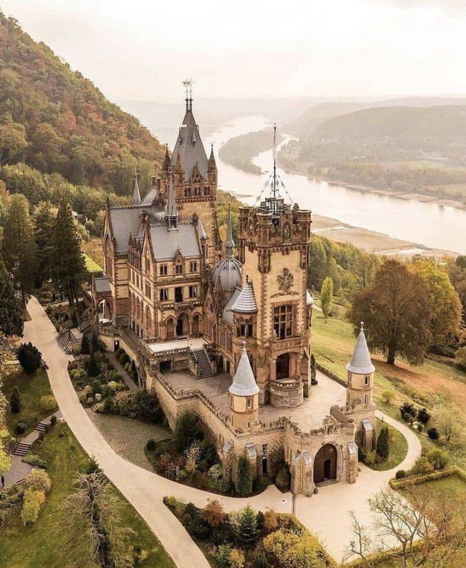 Lugar Schloss Drachenburg