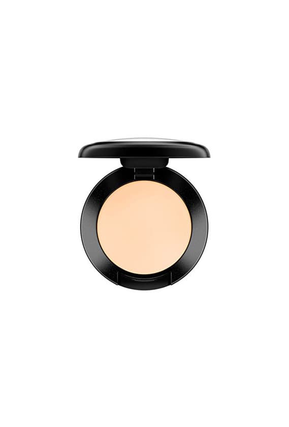 Producto MAC Studio Finish Concealer spf 35 NC20 by M.A.C