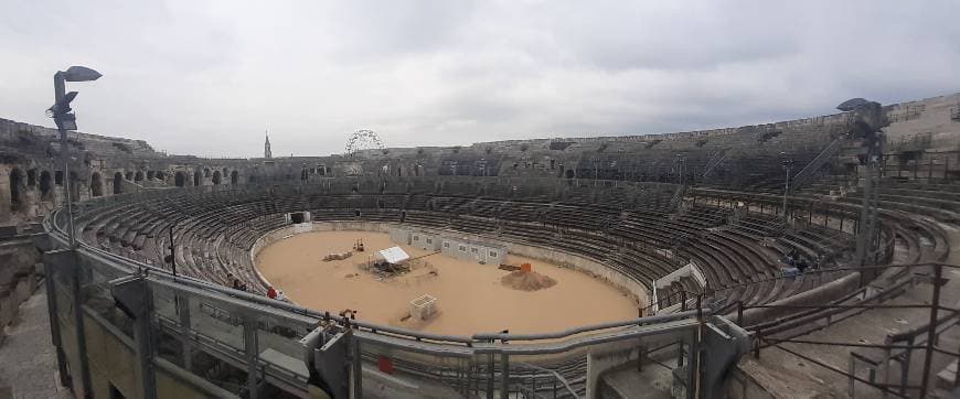 Place Arènes de Nîmes