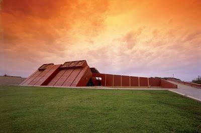 Lugar Museo Tumbas Reales del Señor de Sipán - CHICLAYO