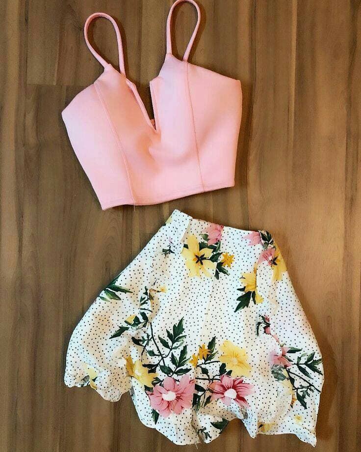 Fashion Cropped rosa com short social estampado