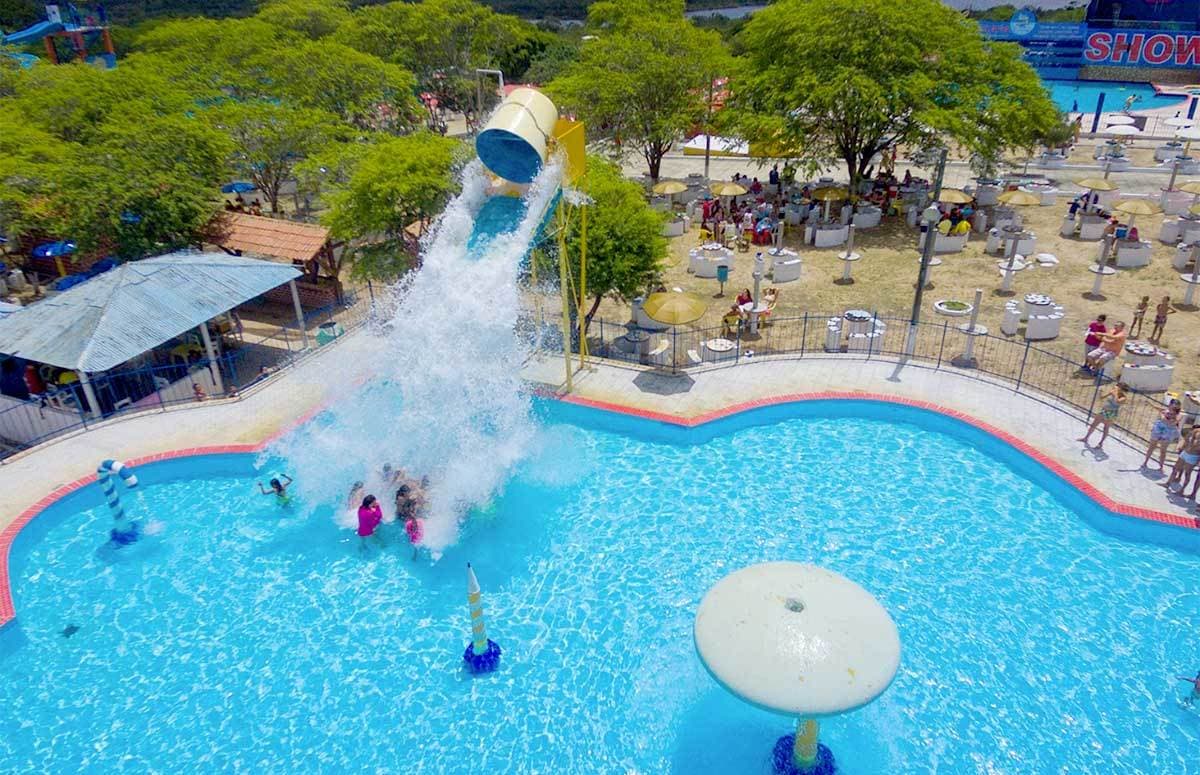 Lugar Agreste Water Park