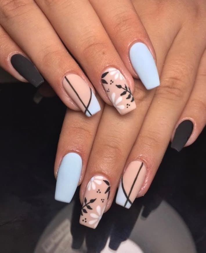 Moda Uñas diseño 