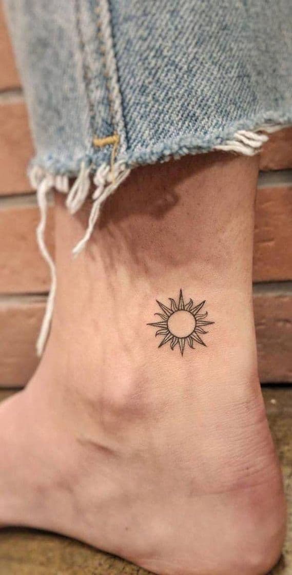 Fashion Tatuagem no tornozelo ☀️ #tatuagem #tatuagemsol #tornozelo