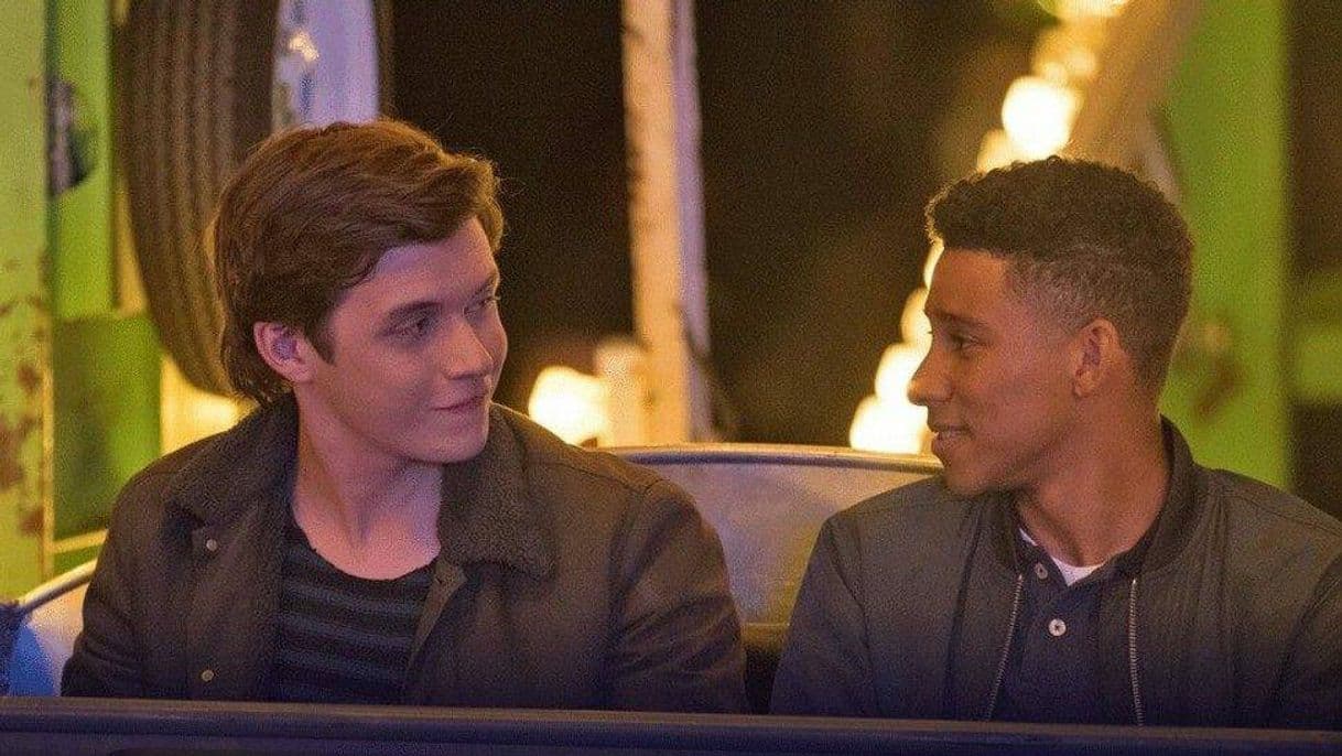 Movie Love, Simon