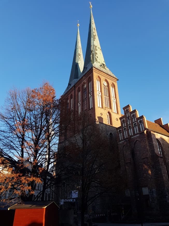 Place St. Nicholas' Church Museum