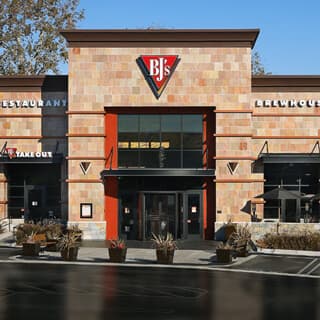 Restaurantes BJ's Restaurant & Brewhouse