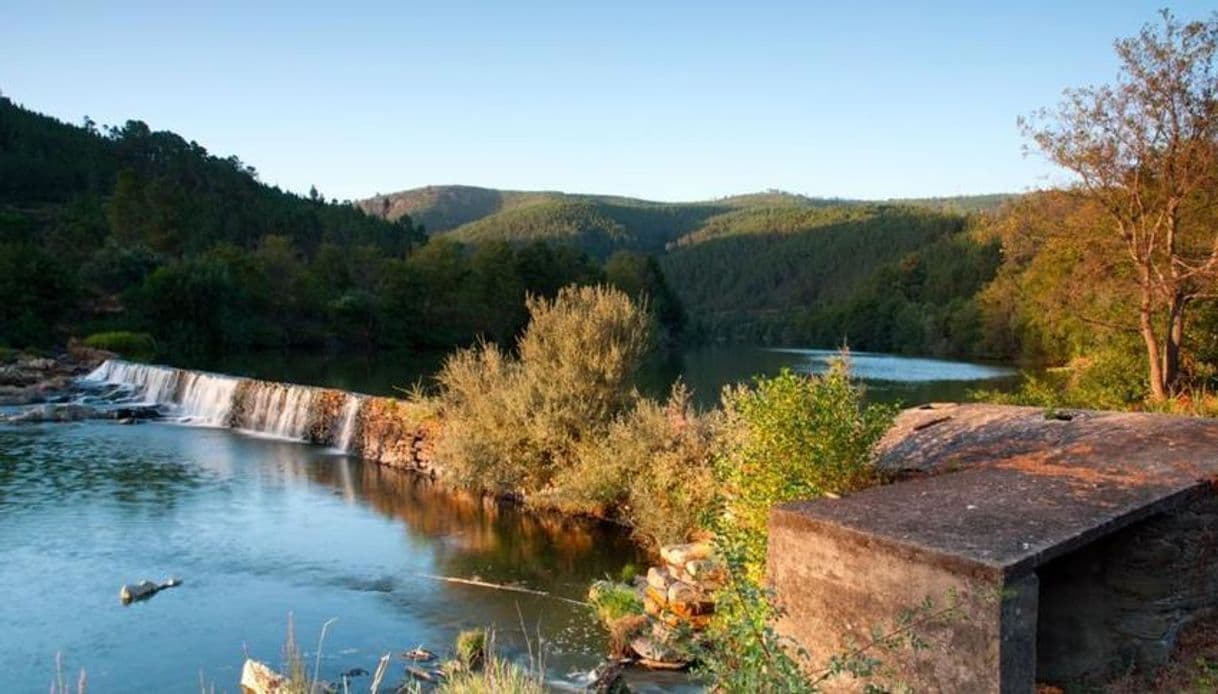 Lugar Barroca do Zezere