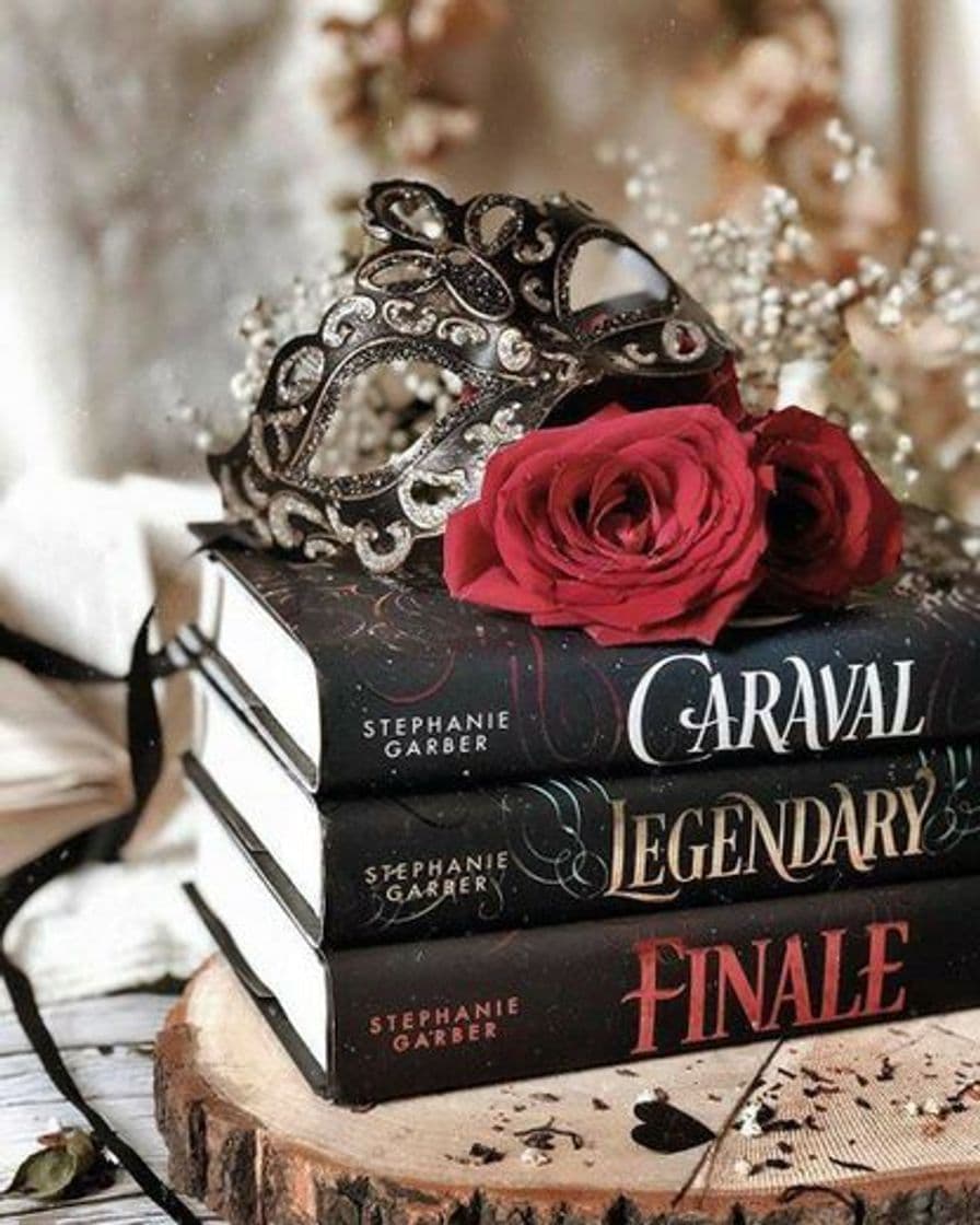 Fashion Caraval series aesthetic photo 