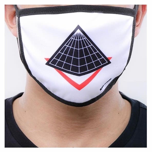 Product B Pyramid mask 3