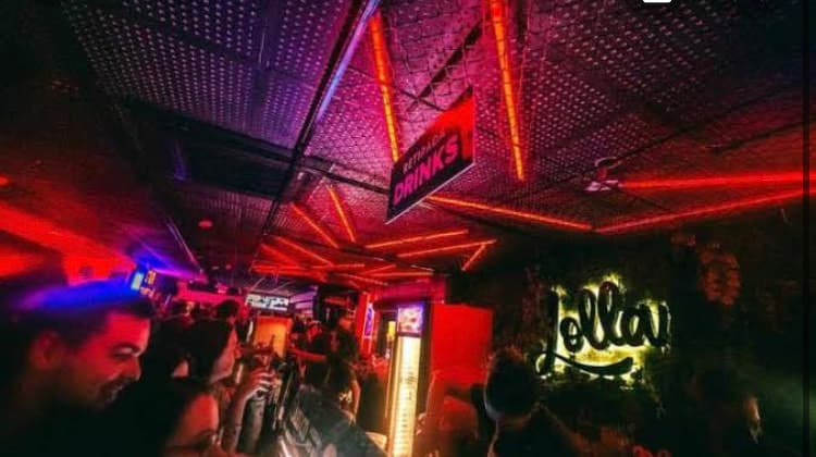 Lugar Lolla Bar