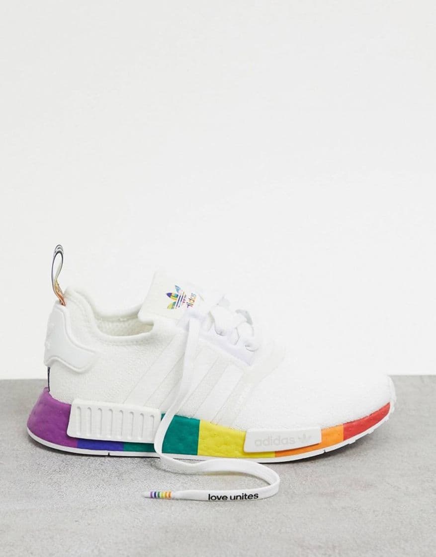 Product Adidas originals Pride