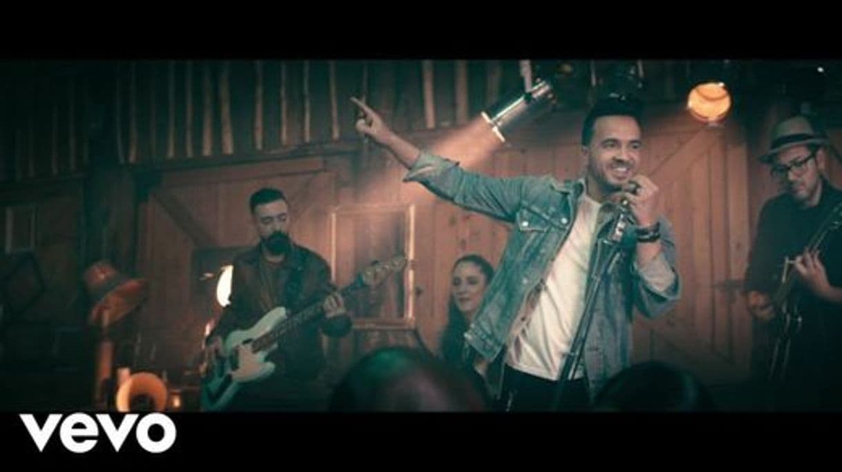 Fashion Luis Fonsi - Sola - YouTube