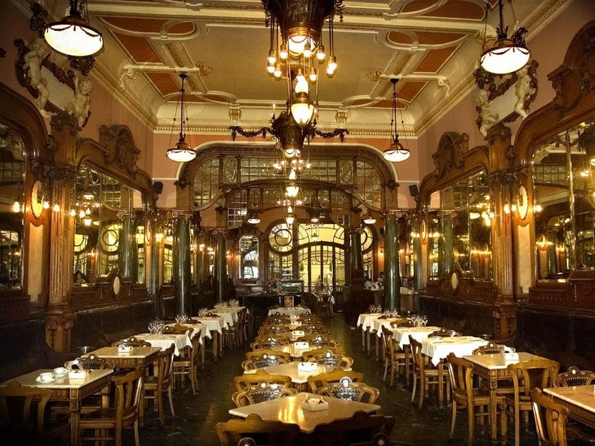 Restaurants Café Majestic