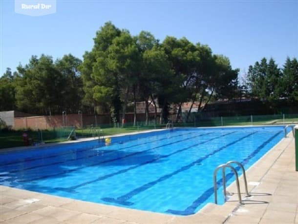 Lugar Piscina Municipal de Brenes