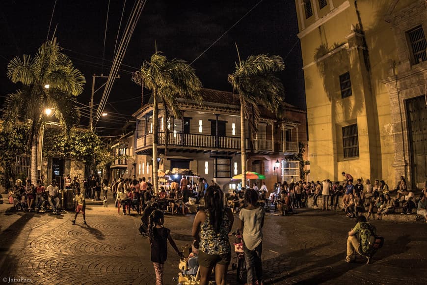 Lugar Plaza de la Santísima Trinidad