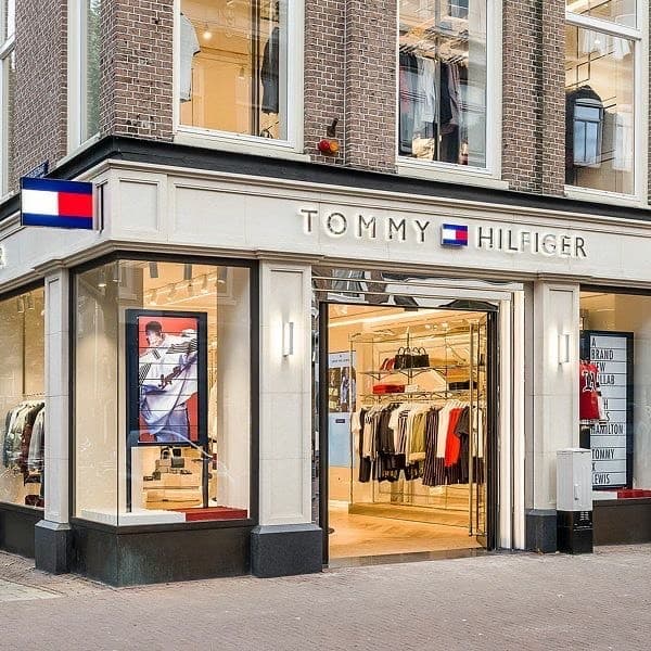 Moda Tommy Hilfiger 