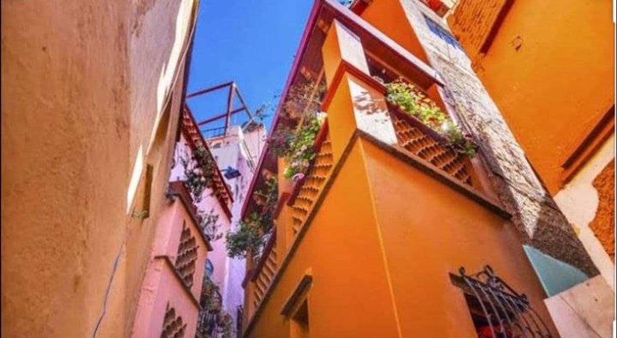 Place Callejón del Beso