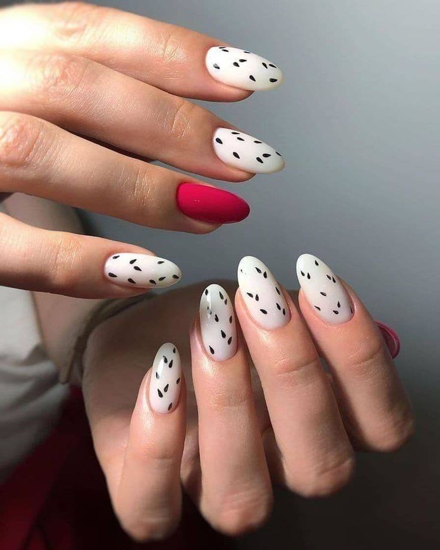 Fashion White nails