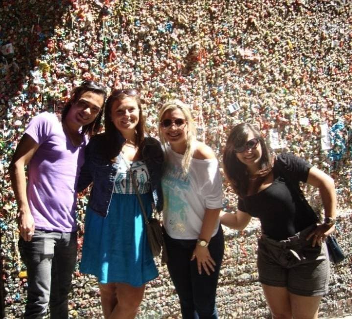 Place Gum Wall