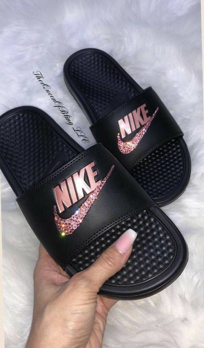 Moda Nike Benassi slides