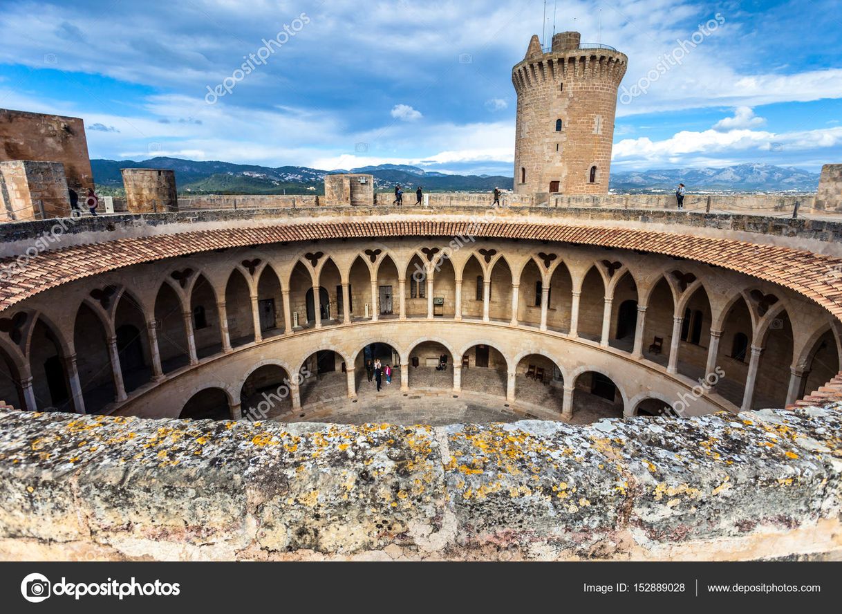 Lugar Castelo de Bellver - Maiorca