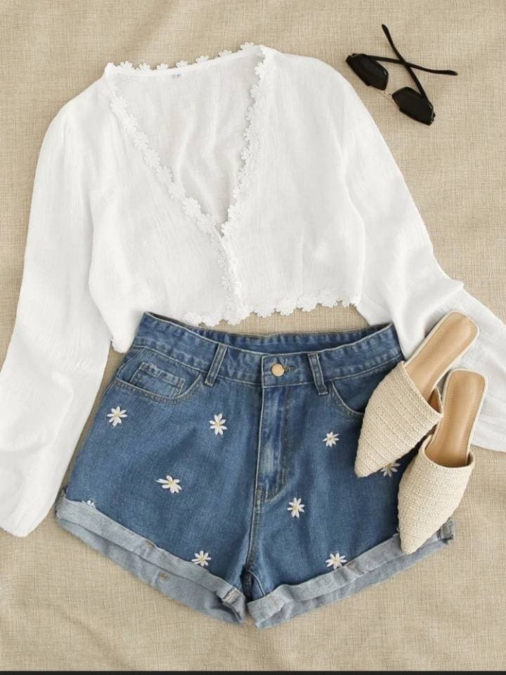 Product Daisy Embroidery Turn Up Hem Denim Shorts