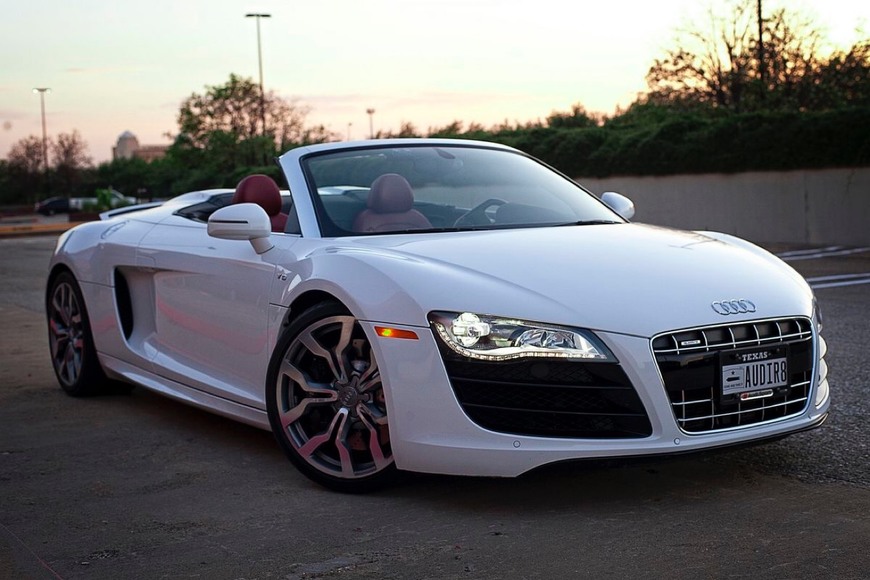 Moda Audi R8 V10 Spyder