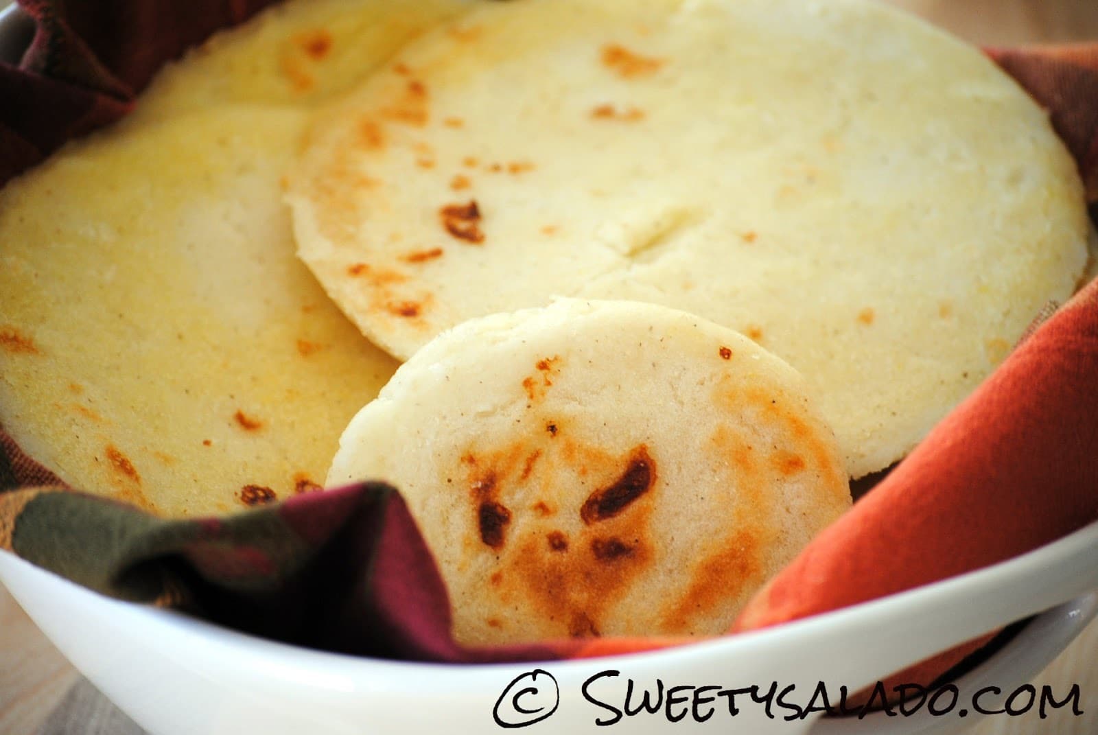 Fashion Colombian Arepas - Sweet y Salado