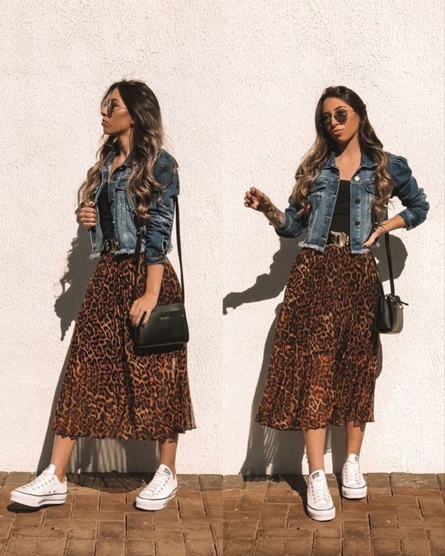 Fashion Look saia midi com jaqueta jeans