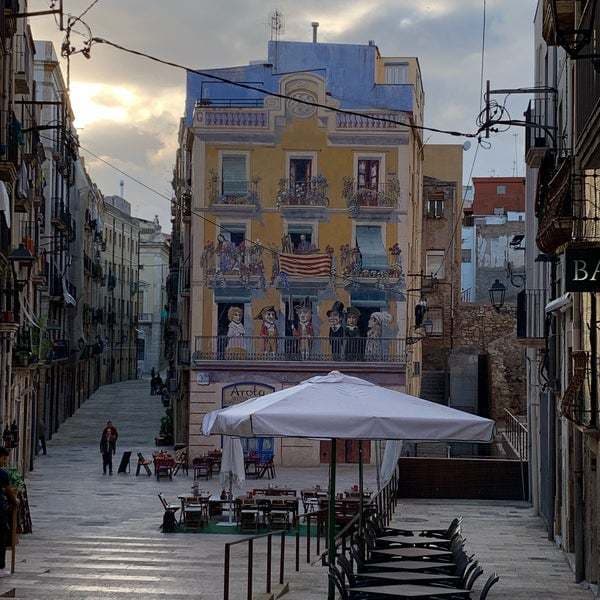 Lugar Plaça dels Sedassos