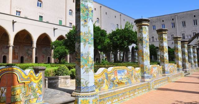 Place Santa Chiara