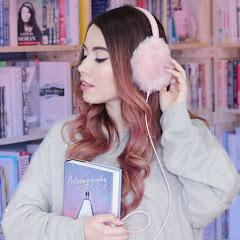 Moda Clau Reads Books - YouTube