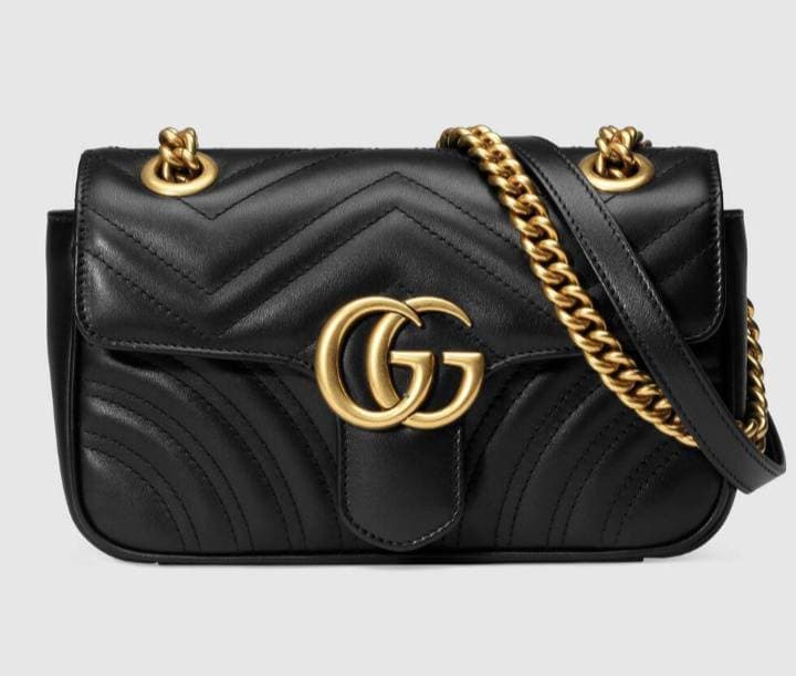 Producto Black Leather GG Marmont Matelassé Mini Bag Spring Closure